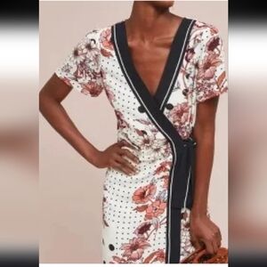 ANTROPOLOGIE#6 Floral Wrap Dress with Black Accents